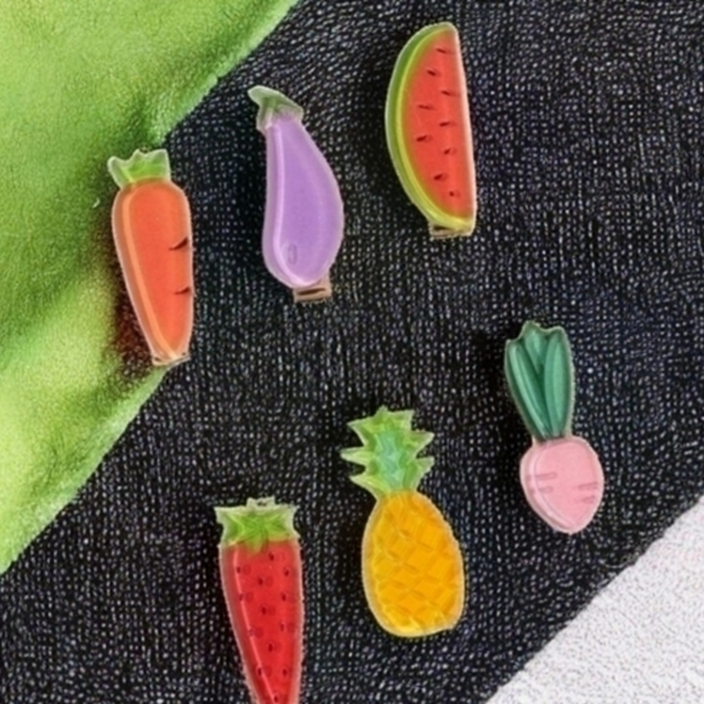 💥NEW💥 MODCLOTH 6 PIECE HAIR MODCLOTH ALLOY CLIP SET FRUIT & VEGGIES